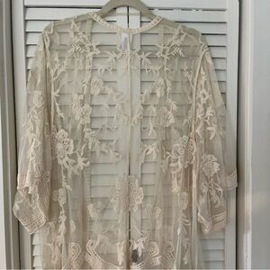 Cream Lace Kimono Topper fairycore Sz L/XL Holiday Party